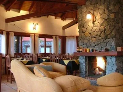 Hosterías 3 estrellas Hostal de las Piedras