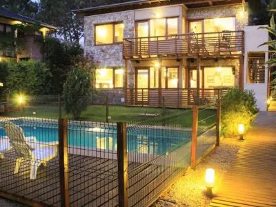 Pehuen Apart Apart Hotels  in  Mar de las Pampas