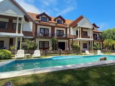 Valeria del Sol Apart Hotels  in  Valeria del Mar