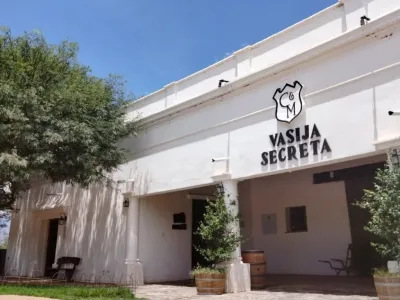 Wine Makers Bodega Vasija Secreta