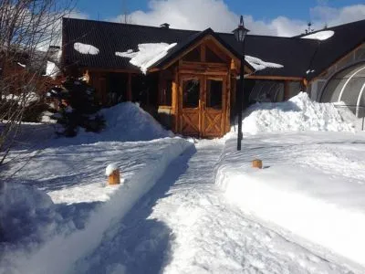 Cabañas Liwen Alojamientos en el Cerro Catedral   en  Bariloche