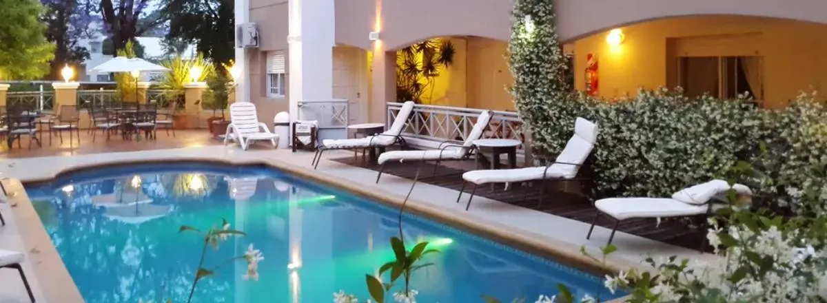 Hoteles 3 estrellas Solares Hotel