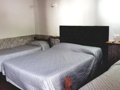 Hostales El Portal de Las Viñas