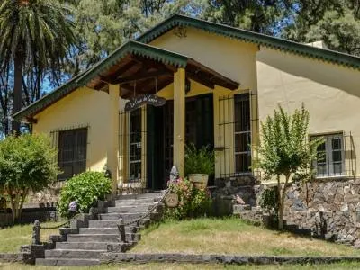 Cabañas 3 estrellas La Casa de Campo Cabañas