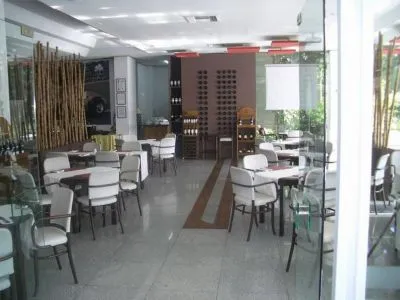 4-star Hotels Hotel ACA - César Carman