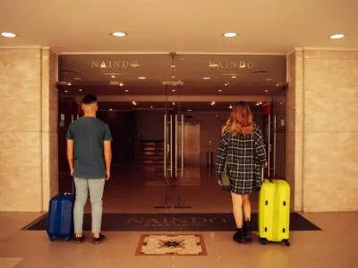 Hoteles 5 estrellas Naindo Park Hotel