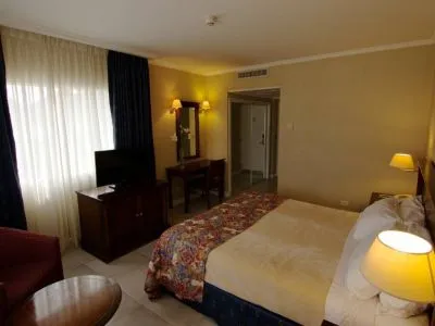 Hoteles 5 estrellas Naindo Park Hotel