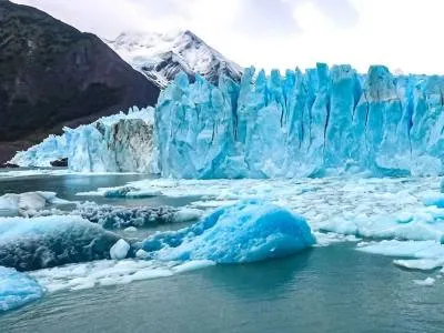 Leutz Turismo Travel and Tourist Agency  in  El Calafate