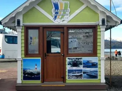Canoero Catamaranes Paseos Marítimos  en  Ushuaia