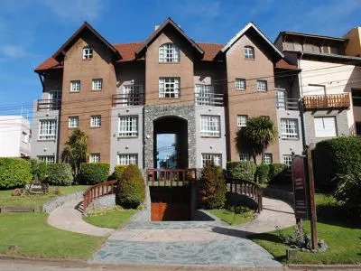 El Jarrón Apartments  in  Villa Gesell