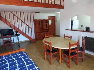 Departamentos Rosas Rojas