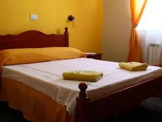 Hosteria Los Ñires Hosterías  en  El Chaltén