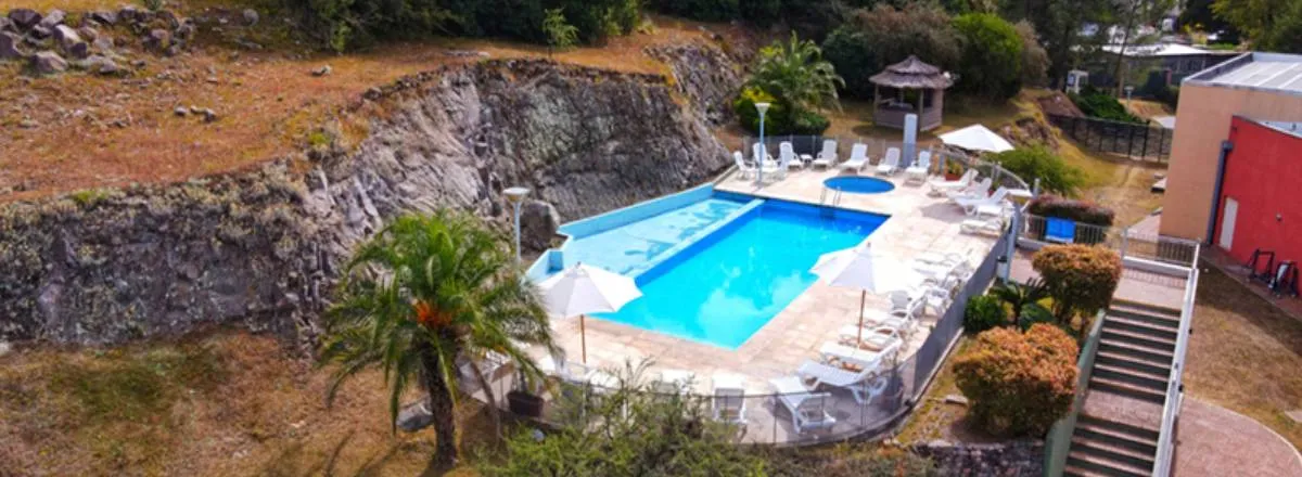 Hoteles 3 estrellas Howard Johnson by Wyndham