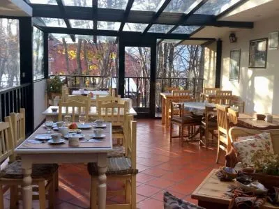 Hosterías 3 estrellas Rosa de los Vientos