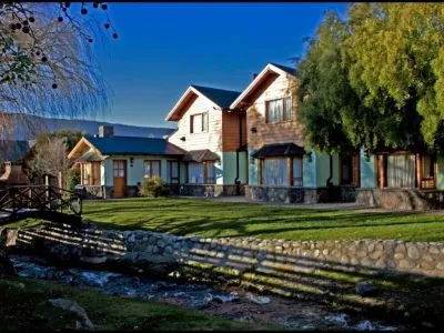 Del Chacay Cabañas 2 estrellas  en  San Martín de los Andes