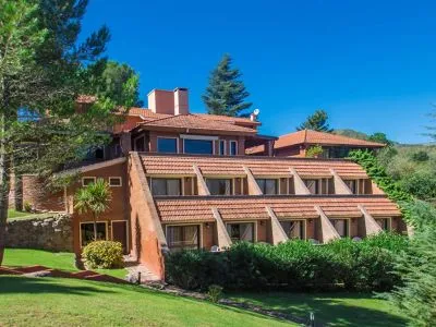 3-star Hostelries Chalet Suisse Posada & Spa