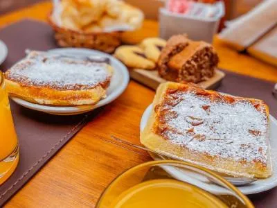 2-star Hostelries Hostería Cohuel