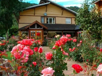 Hotel y hostería Aspen Club Hoteles 2 estrellas  en  San Martín de los Andes