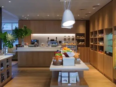 Hoteles 5 estrellas Hilton