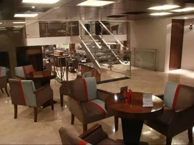 4-star Hotels Grand King