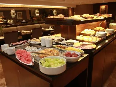 4-star Hotels Grand King