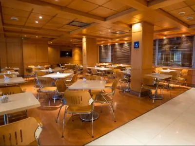 Hoteles 4 estrellas Holiday Inn Express