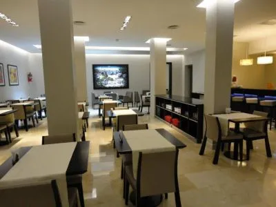 3-star Hotels Napoleón Hotel