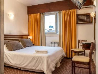 3-star Hotels Up Retiro