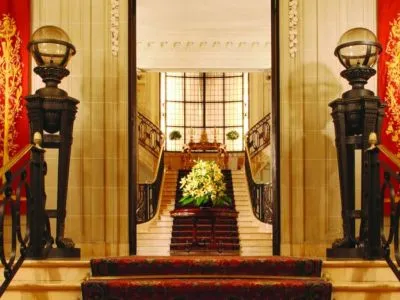 5-star Hotels Four Seasons Hotel