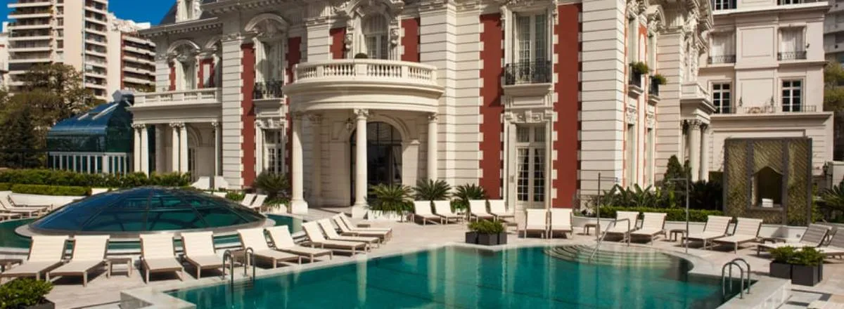 5-star Hotels Four Seasons Hotel