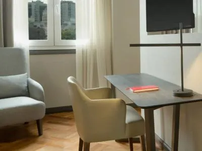 4-star Hotels NH Buenos Aires Crillón