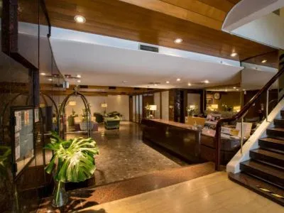 4-star Hotels Solans Carlton