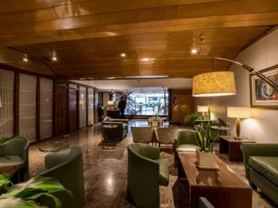 4-star Hotels Solans Carlton