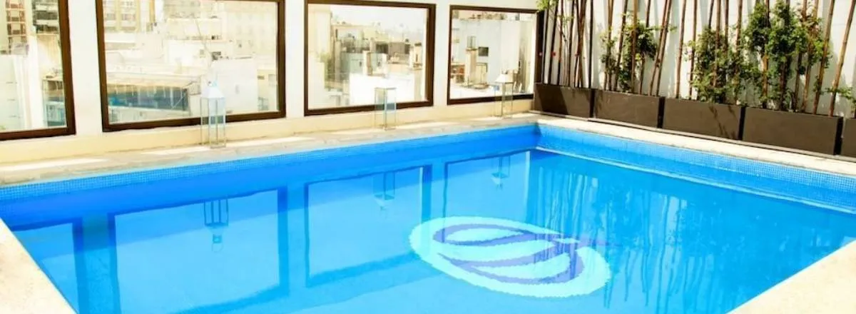 Hoteles 4 estrellas Argenta Tower Hotel & Suites