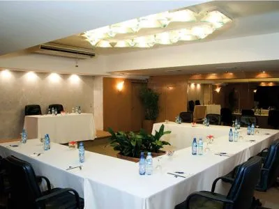 4-star Hotels Cristoforo Colombo Suites