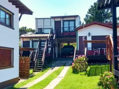 Los Malvones Cabins  in  Villa Gesell