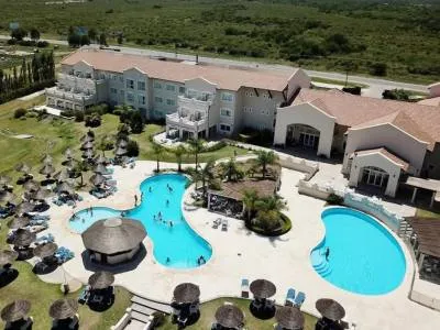 Howard Johnson Hotel Spa Hoteles 4 estrellas  en  Merlo San Luis