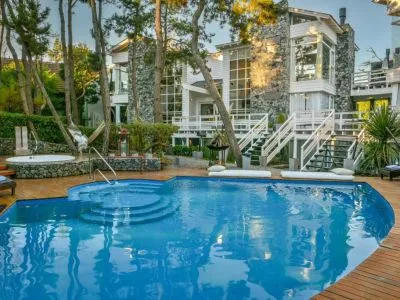 Runa Moraira Apart & Spa Cabins  in  Mar de las Pampas