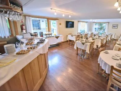 Hosterías 3 estrellas Hostería Monteverde by Visionnaire