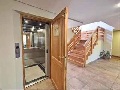 Hosterías 3 estrellas Hostería Monteverde by Visionnaire