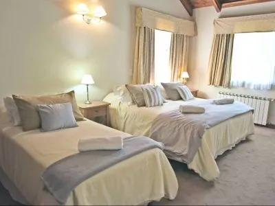 Hosterías 3 estrellas Hostería Monteverde by Visionnaire