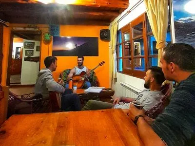 Albergues/Hostels El Mirador