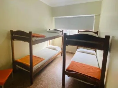 Albergues/Hostels Playa Grande