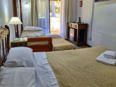 Hostelries Hostal La Merced