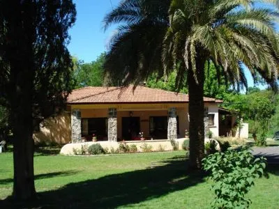 Las Acacias Posada de Campo Hostelries  in  Villa General Belgrano