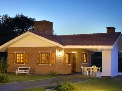 Cabañas El Portal 2-star Cabins  in  Villa General Belgrano