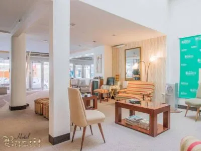 Hoteles 2 estrellas Bastit