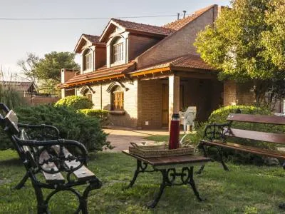 3-star Cabins Cabañas La Aldea