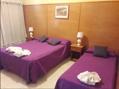 2-star Hotels Colonial