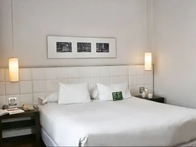 Hoteles 5 estrellas 725 Continental